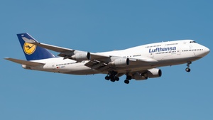 Photo of D-ABVX - Boeing 747-430 operated by Lufthansa