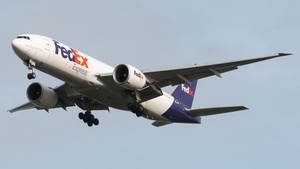 Photo of N851FD - Boeing 777-FS2 operated by FedEx