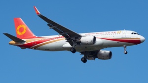 Photo of B-8875 - Airbus A320-214 operated by Chengdu Airlines