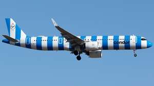 Photo of D-ANLC - Airbus A321-271NX operated by Condor