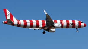 Photo of D-ATCG - Airbus A321-211 operated by Condor