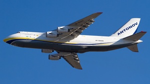UR-82009