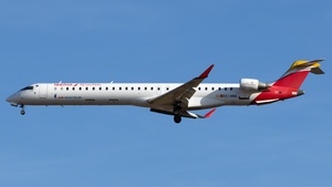 Photo of EC-MNQ - Bombardier CRJ-1000 operated by Iberia Regional (opb Air Nostrum)
