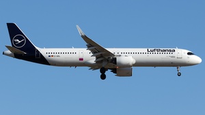 Photo of D-AIEL - Airbus A321-271NX operated by Lufthansa
