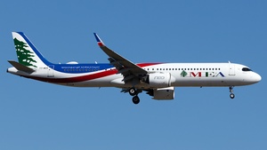 Photo of T7-ME9 - Airbus A321-271NX operated by MEA Middle East Airlines