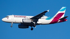 Photo of D-AGWY - Airbus A319-132 operated by Eurowings