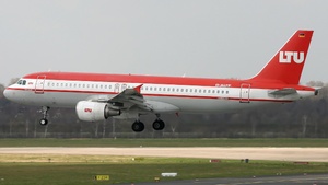 Photo of D-ALTF - Airbus A320-214 operated by LTU International Airways