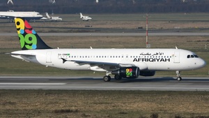Photo of 5A-ONM - Airbus A320-214 operated by Afriqiyah Airways