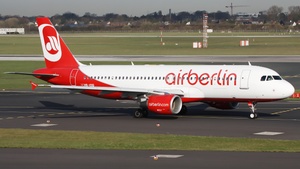 Photo of HB-IOQ - Airbus A320-214 operated by Air Berlin (opb Belair Airlines)