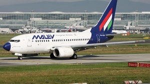 Photo of HA-LOJ - Boeing 737-6Q8 operated by Malév Hungarian Airlines