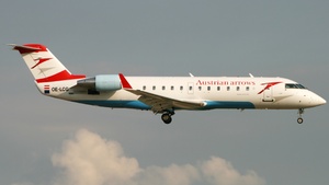 Photo of OE-LCG - Bombardier CRJ-200LR operated by Austrian Arrows (opb Tyrolean Airways)