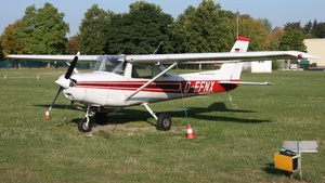 Photo of D-EFNX - Reims-Cessna F152 operated by FFL Flugschule