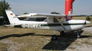 Photo of D-EGMV - Reims-Cessna F152 II operated by Flugsportgemeinschaft Soest
