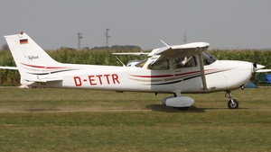 Photo of D-ETTR - Cessna 172R Skyhawk II operated by ATC Aviation Training & Transport Center