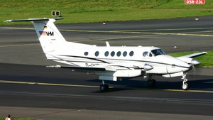 Photo of D-IVIP - Beechcraft B200 Super King Air operated by VHM Schul- und Charterflug