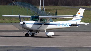Photo of D-EIRZ - Reims-Cessna F152 operated by JP Motorflugschule