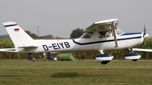 Photo of D-EIYB - Reims-Cessna F152 operated by Private