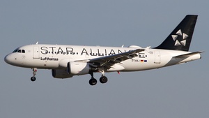 Photo of D-AIBJ - Airbus A319-112 operated by Lufthansa