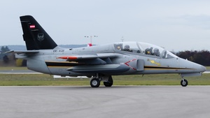 Photo of OE-VZB - SIAI-Marchetti S.211 operated by Cuban8 Squadron
