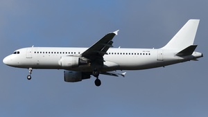 Photo of SX-VSL - Airbus A320-214 operated by Sky Express