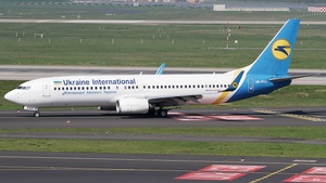 Photo of UR-PSA - Boeing 737-8HX operated by Ukraine International Airlines