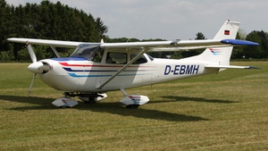 Photo of D-EBMH - Reims-Cessna FR172F Reims Rocket operated by Motorfluggruppe Borken