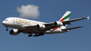 Photo of A6-EEI - Airbus A380-861 operated by Emirates