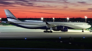 Photo of CS-TFX - Airbus A340-542 operated by Hi Fly