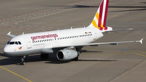 Photo of D-AGWN - Airbus A319-132 operated by Germanwings