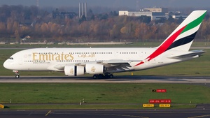 Photo of A6-EOZ - Airbus A380-861 operated by Emirates