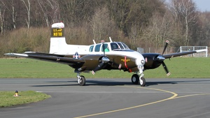 Photo of N978B - Beechcraft D50E Twin Bonanza operated by Private