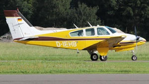 Photo of D-IEHB - Beechcraft 95-55 Baron operated by Private