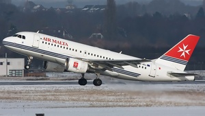 Photo of 9H-AEL - Airbus A319-112 operated by Air Malta