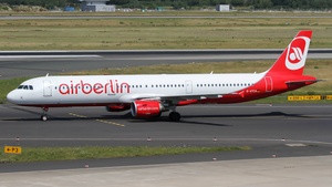 Photo of D-ATCA - Airbus A321-211 operated by Air Berlin Aviation