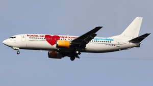 Photo of 9H-MPW - Boeing 737-484 operated by Air Horizont