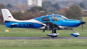 Photo of D-EZMD - Cirrus SR20 G7 Premium operated by Westflug Flight Training