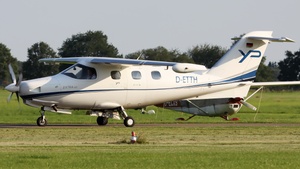 Photo of D-ETTH - Extra EA-400 operated by Private