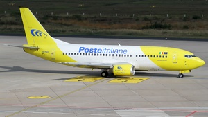 Photo of EI-FGX - Boeing 737-3Q8(QC) operated by Mistral Air