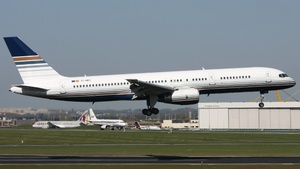 Photo of EC-HDS - Boeing 757-256 operated by Privilege Style