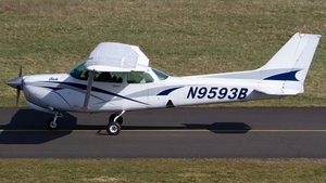 Photo of N9593B - Cessna 172RG Cutlass RG operated by Private