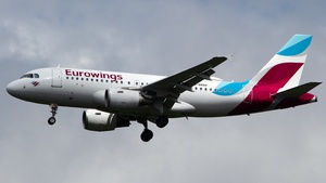 Photo of D-AKNV - Airbus A319-112 operated by Eurowings