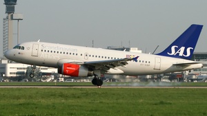 Photo of OY-KBP - Airbus A319-132 operated by SAS Scandinavian Airlines