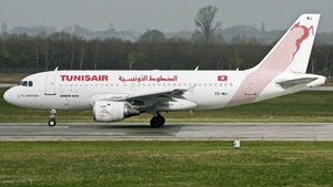 Photo of TS-IMJ - Airbus A319-114 operated by Tunisair