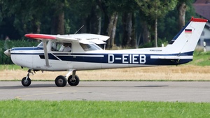 Photo of D-EIEB - Reims-Cessna F152 operated by BWLV Motorflugschule