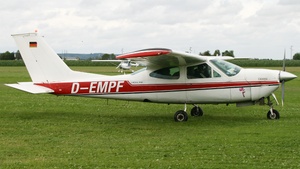 Photo of D-EMPF - Cessna 177RG Cardinal RG II operated by Private