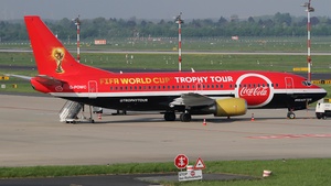 Photo with serial 25402 - Boeing 737-33A(QC)