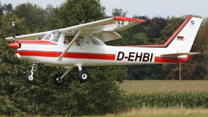 Photo of D-EHBI - Reims-Cessna F152 II operated by FCM Flugcenter Marl