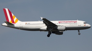 Photo of D-AIPX - Airbus A320-211 operated by Germanwings