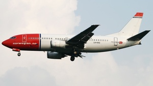 Photo of LN-KKD - Boeing 737-33V operated by Norwegian Air Shuttle