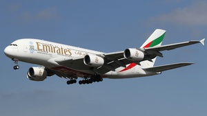 Photo of A6-EOV - Airbus A380-861 operated by Emirates